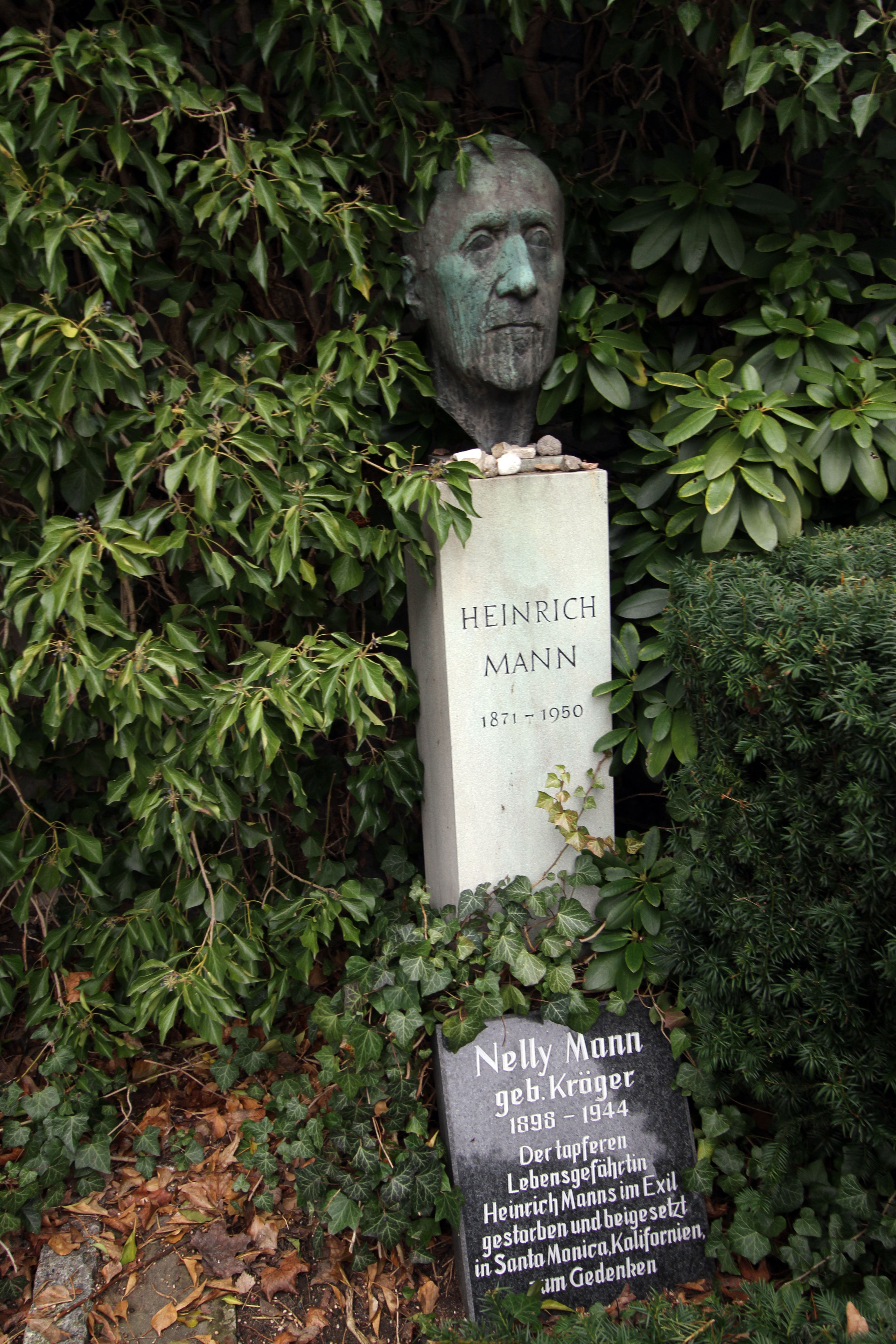 Grabstätte von Heinrich Mann auf dem Dorotheenstädtischen Friedhof